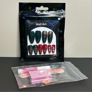 29 Piece Nail Art Set Christmas Winter Theme